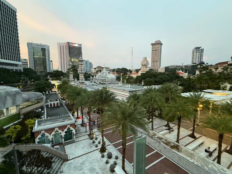 Julia Jakima na Management and Science University w Malezji