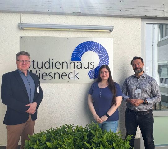 Naukowcy i studenci z WNPiD na szkole letniej we Freiburgu