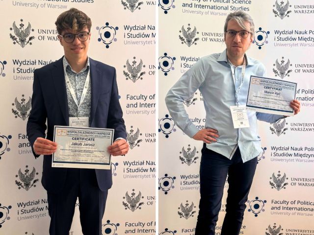 Studenci WNPiD na studenckiej konferencji naukowej na UW