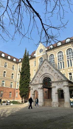 Student scholarship at the University of Pécs