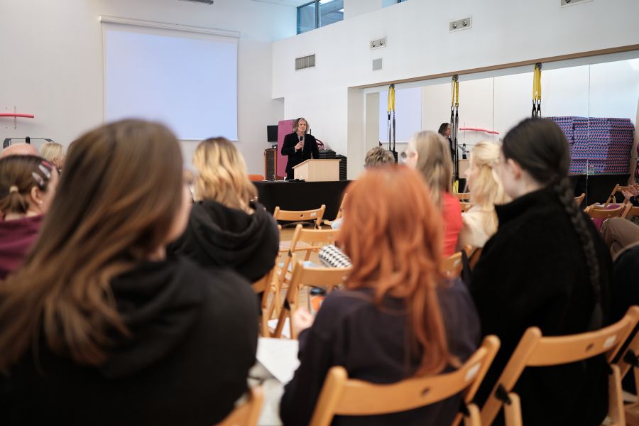 Seminarium Naukowo-Sportowe „Babskie Granie UAM