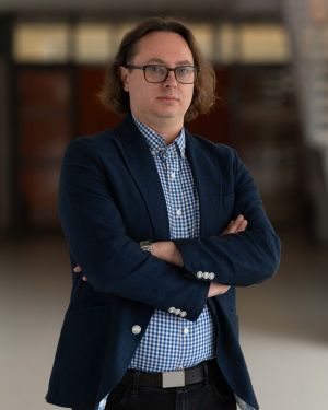 Dr Adam Jaskulski