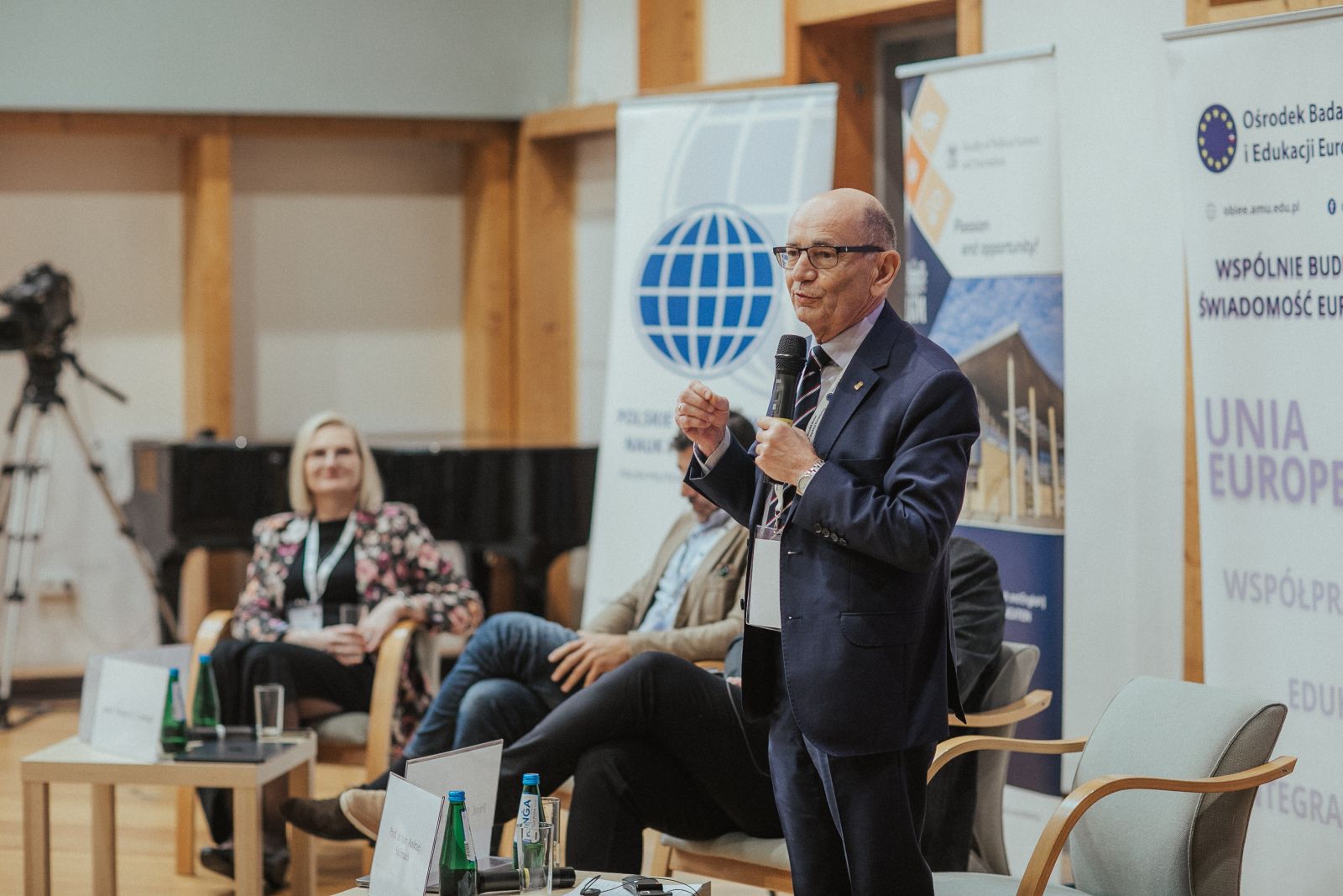 Konferencja: Ewolucja sytemu politycznego 2025