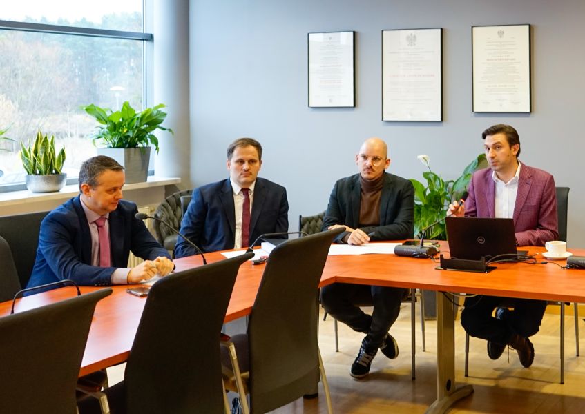 Seminarium 17 listopada 2025