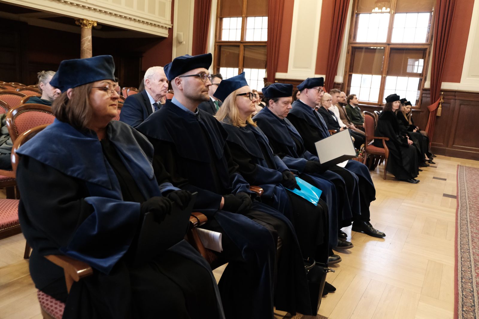 Wręczenie dyplomów doktorom i doktorom habilitowanym