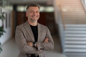 Prof. dr hab. Przemysław Osiewicz