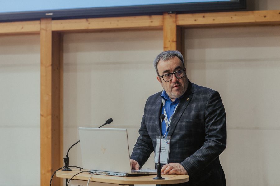 Konferencja: Ewolucja sytemu politycznego 2025