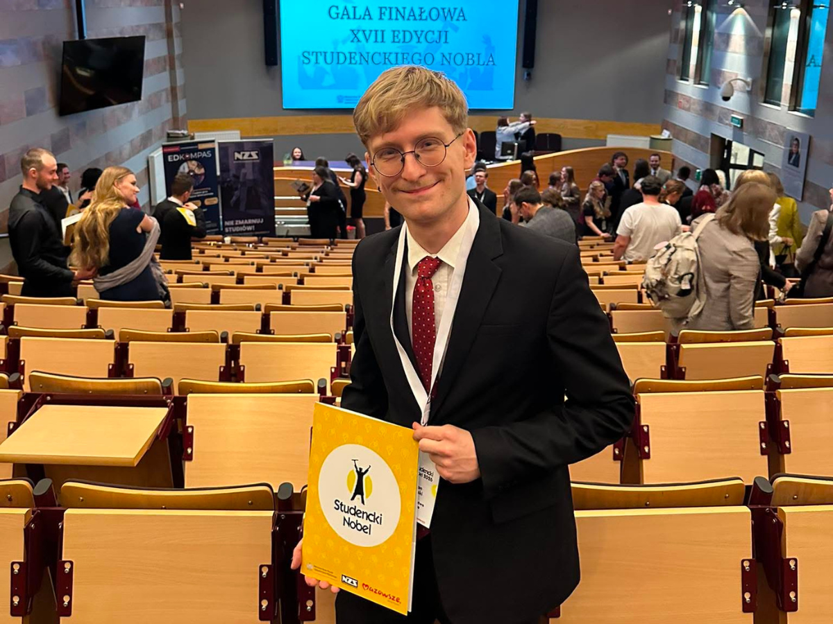 Szymon Kowalski na Gali Studenckiego Nobla