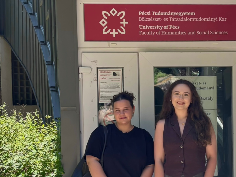 Stypendium naukowe studentek WNPiD UAM na Uniwersytecie w Peczu na Węgrzech